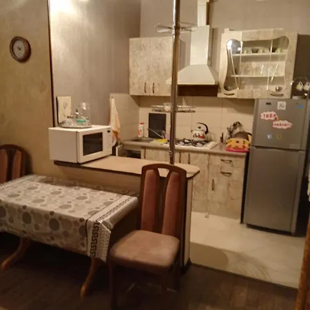 2 комнатные базарная *